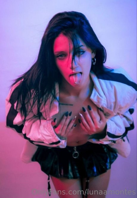 Luna Montes エロティックなモデル 写真