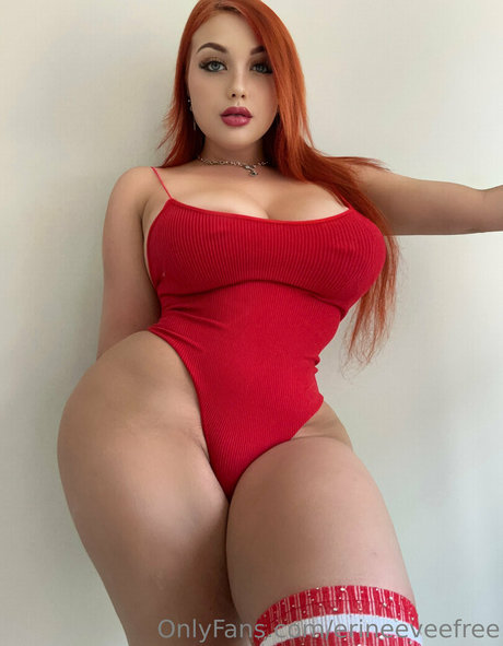 足の裏3P OnlyFans ポルノグラフィック アーカイブ