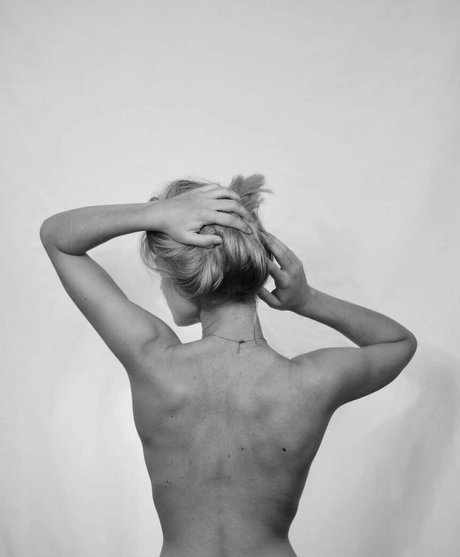 バイセクシャルカップルのOnlyFans アートxxx ギャラリー