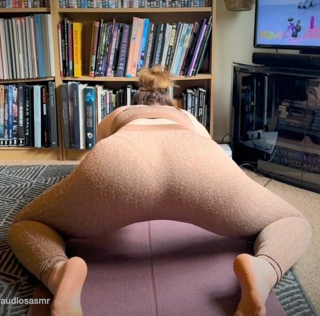 WhisperAudios ASMR 最高のスター 写真