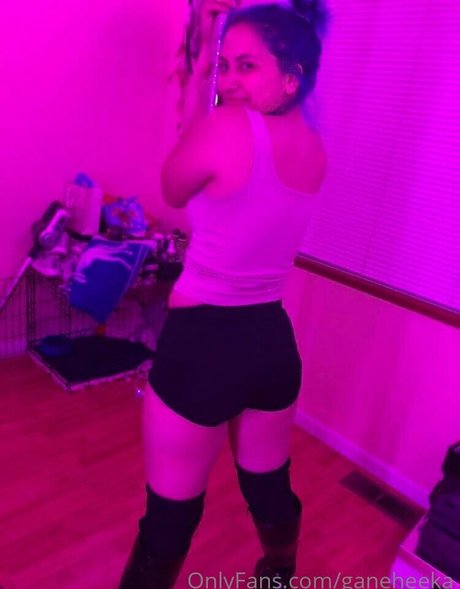 OnlyFansについて話す ホットヌード 画像