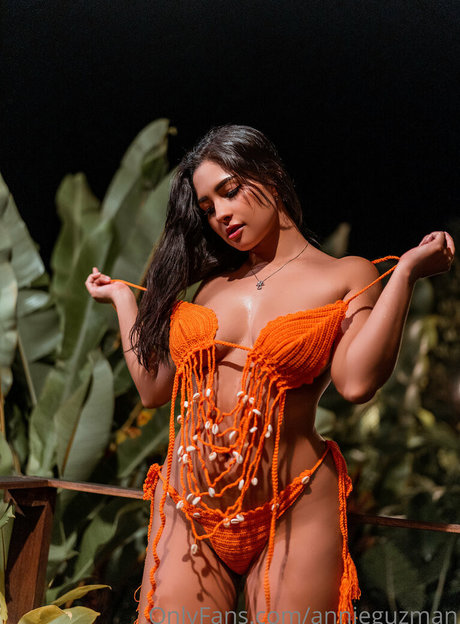 シャワーヌードOnlyFans パーフェクト 写真