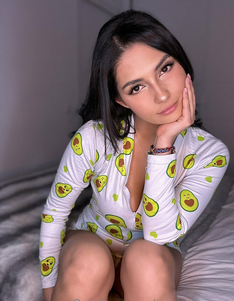 アジア人トゥインクOnlyFans 無料xxx 画像