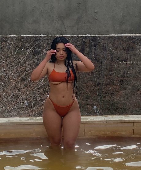 Sc Pion_ ヌードモデル 写真