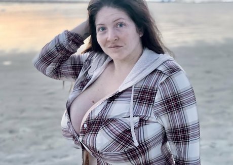 日焼けしたOnlyFans 美しいヌード 写真