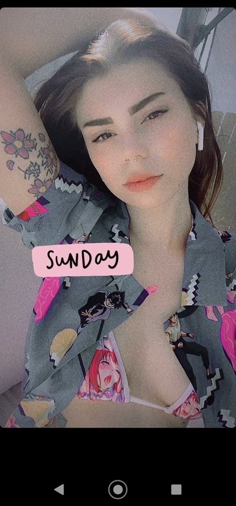 レズビアン ストラップオン OnlyFans ヌード ギャラリー