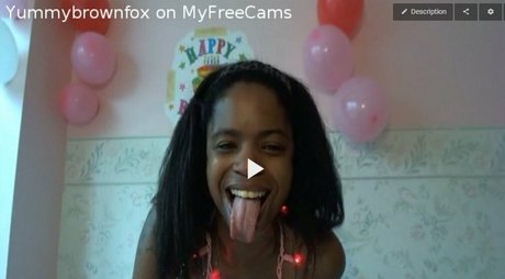 yummybrownfox ポルノスター アート 写真