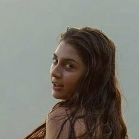 Alice Bunduda 完璧なスター 写真