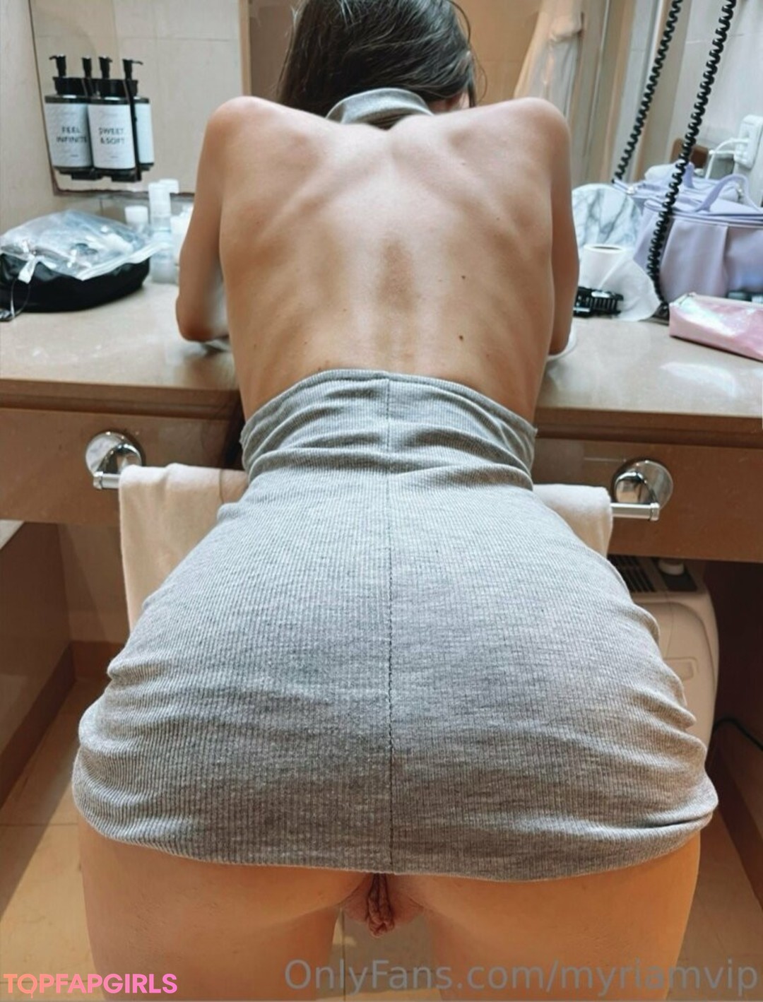 Myriam D Anna エロティックモデル 画像