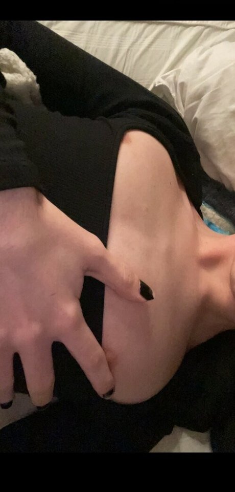 コメディアンのOnlyFans 美しいヌード アーカイブ