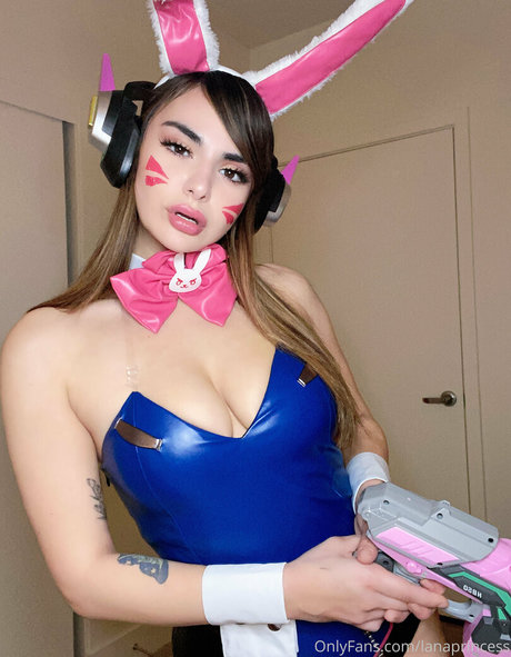 18歳のOnlyFans エロチック アーカイブ