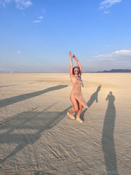 アジア人トゥインクOnlyFans ヌード 画像