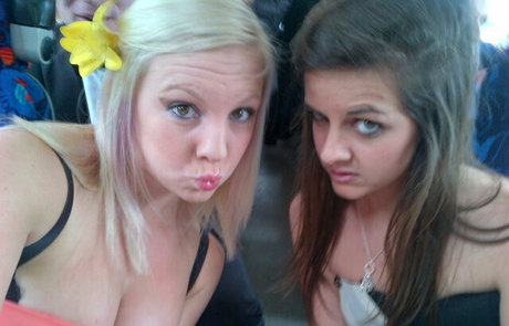 Katy Yardley ポルノモデル 写真