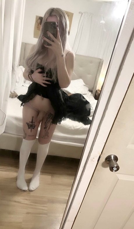 かわいい巨乳OnlyFans セクシー裸 ギャラリー