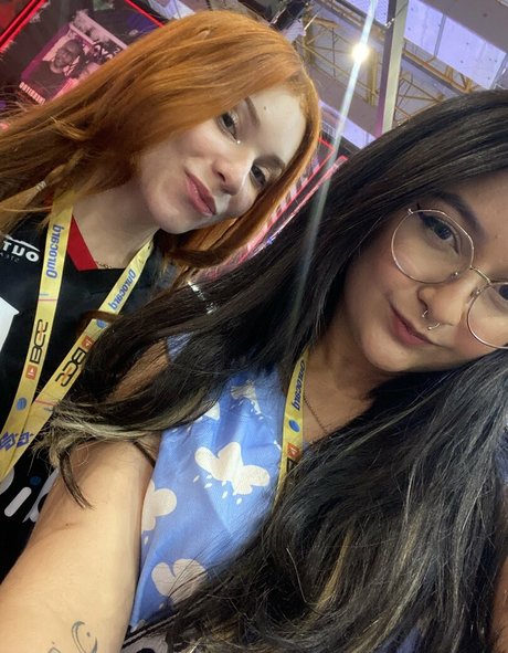 Nathye 無料スター 写真