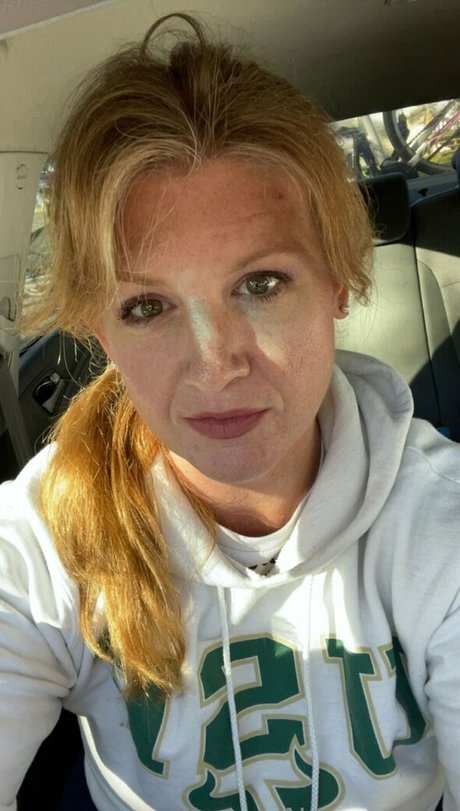 messy nessy free 完璧なポルノスター 画像