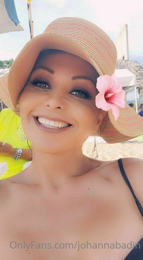 水中オンリーファン セクシー 写真