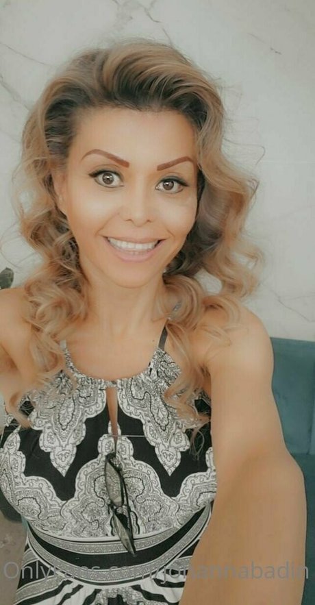 フィンドムオンリーファンズ アートポルノ ギャラリー