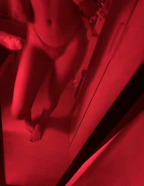 rileynate 最高のモデル 写真