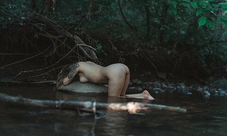 aahitskat ポルノスター 無料 写真