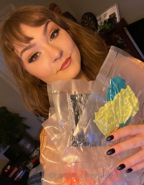 susiesuccubus XXXモデル 画像