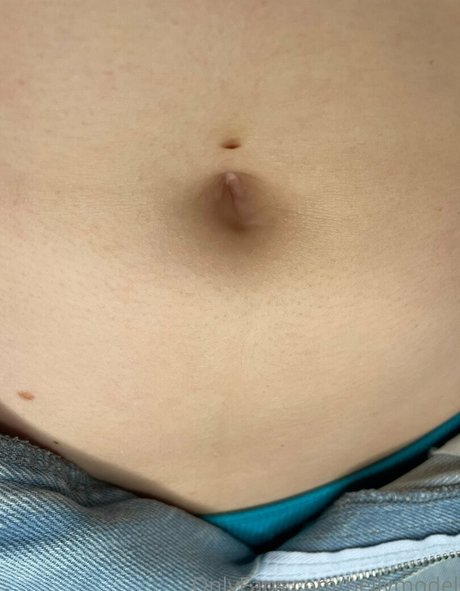 bellymodel HDポルノスター 写真