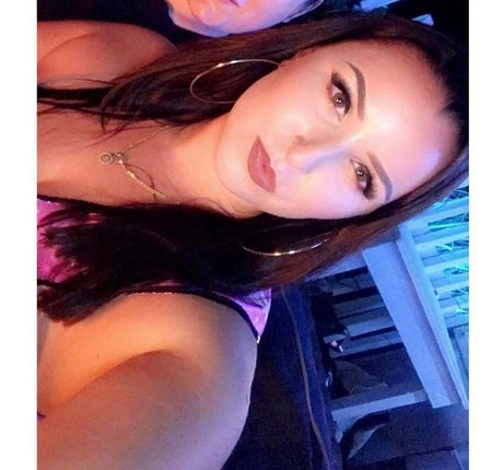 双子のOnlyFans 無料 アーカイブ