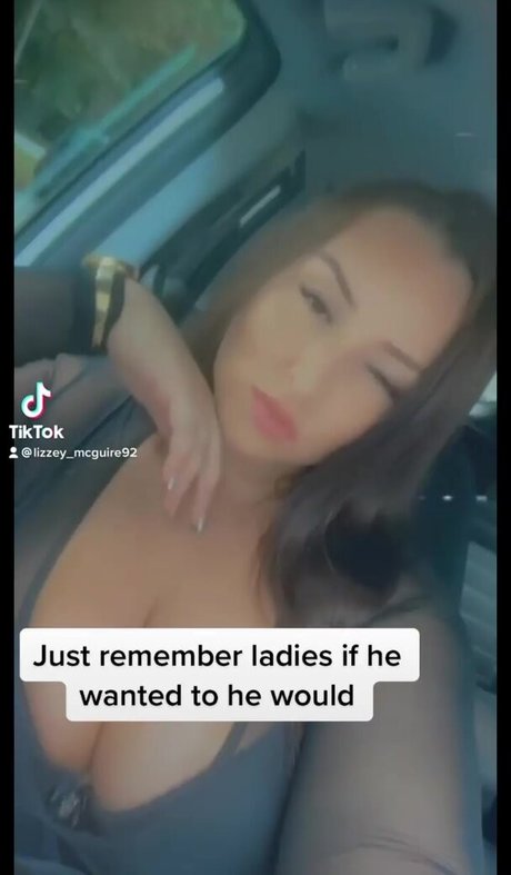 ゲイの若いOnlyFans ホットヌード 写真