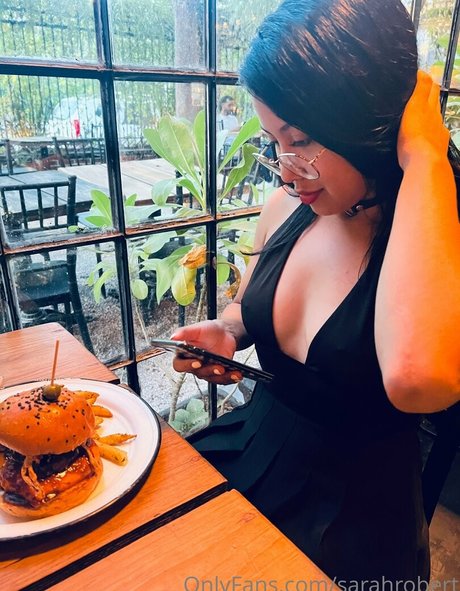 大きなお尻のマンコOnlyFans 美しい 画像