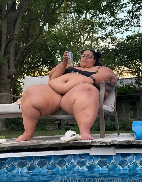 fatsaturdays xxx女優 ギャラリー