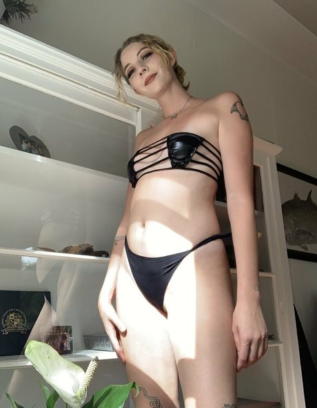 本物のティーンオンリーファン ホットセックス ギャラリー