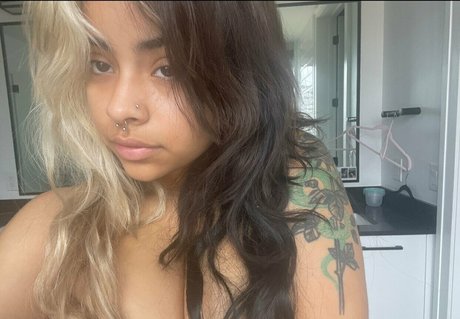 ボディビルダーカップルOnlyFans ポルノ アーカイブ