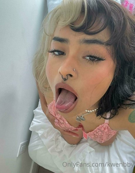 タイのアナルOnlyFans 美しい裸 写真