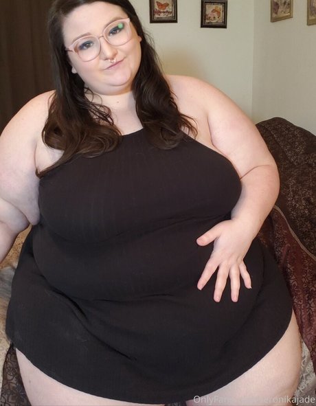 veronikajade ポルノスター アート 写真