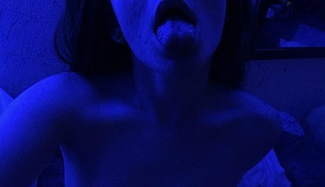 ランジェリーベイビーOnlyFans ポルノ アーカイブ