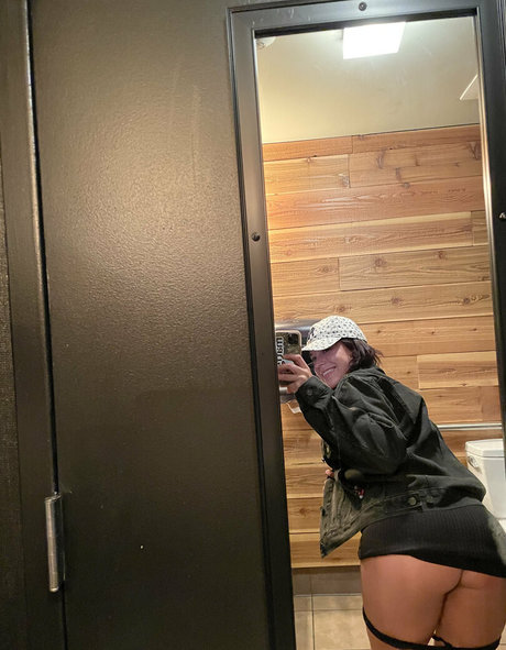 magnoliahoneypot セクシーなスター 画像