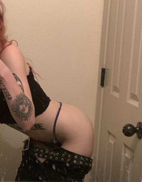 indigo baby ポルノモデル 写真