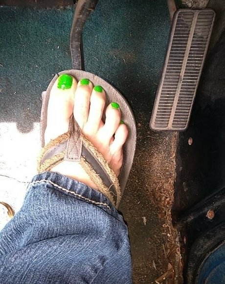 ferralynriver ポルノモデル 写真