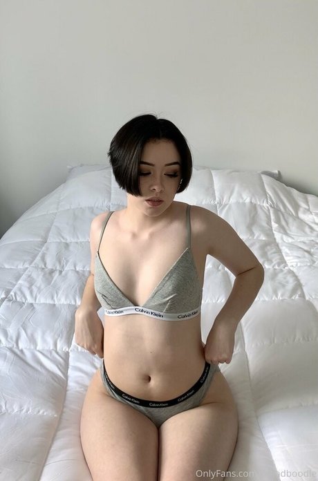 ぽっちゃり痴女OnlyFans アートxxx 画像