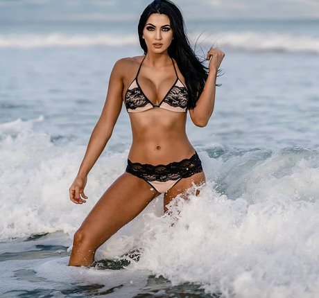 Billie Kay ポルノモデル 写真