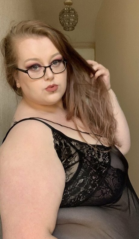 obeymisselle 最高のモデル 写真