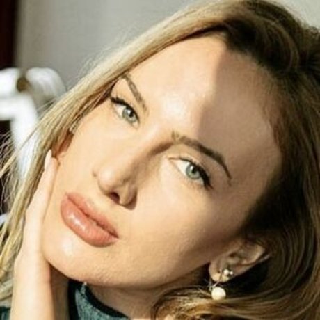 Gigi Libardoni エロティックなスター 写真