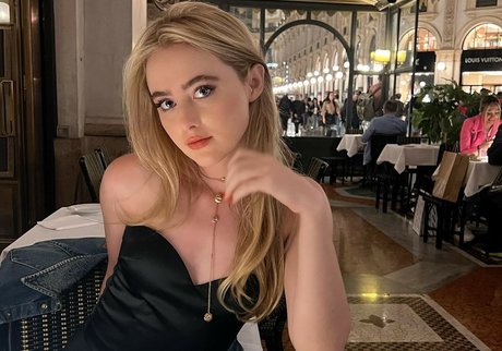 Kathryn Newton 素敵なモデル 画像