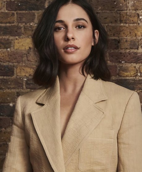 Naomi Scott 完璧なスター 画像