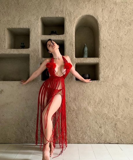 ゲイランジェリーOnlyFans 裸 ギャラリー