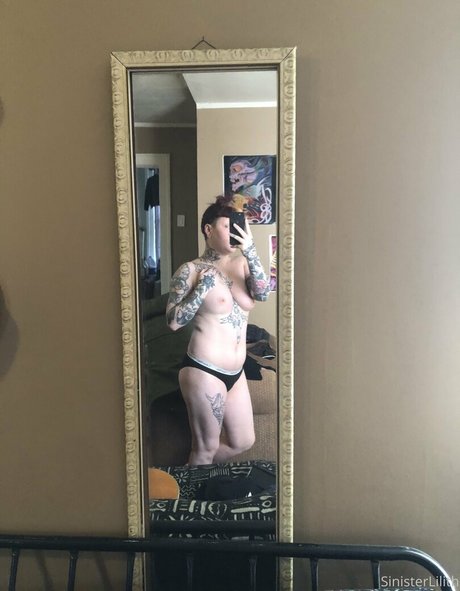 sinisterlilith スター ヌード ギャラリー