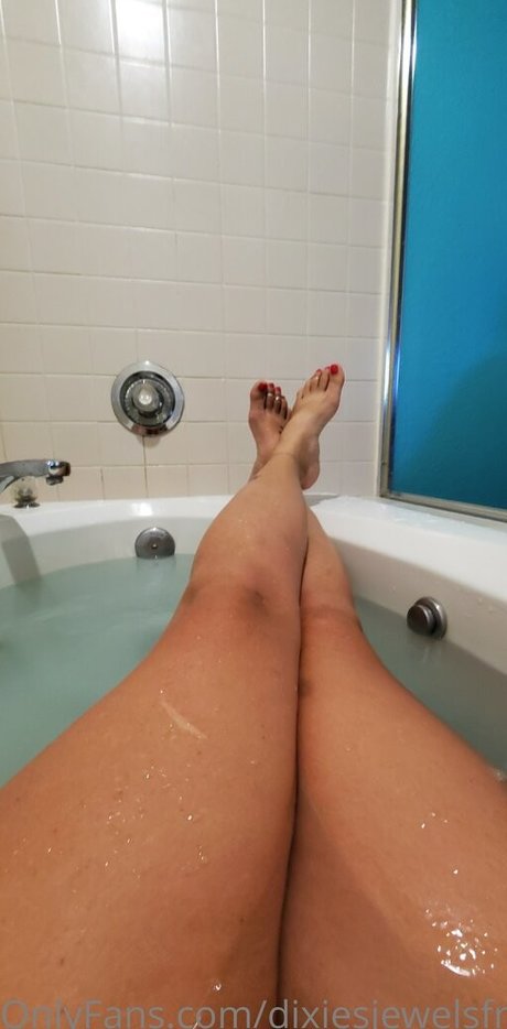 dixiesjewelsfree セクシーモデル 写真