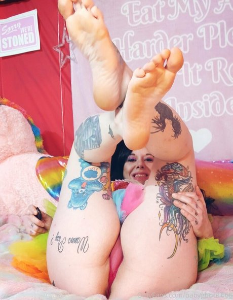 babyghoul 666 ポルノスター 高品質 写真