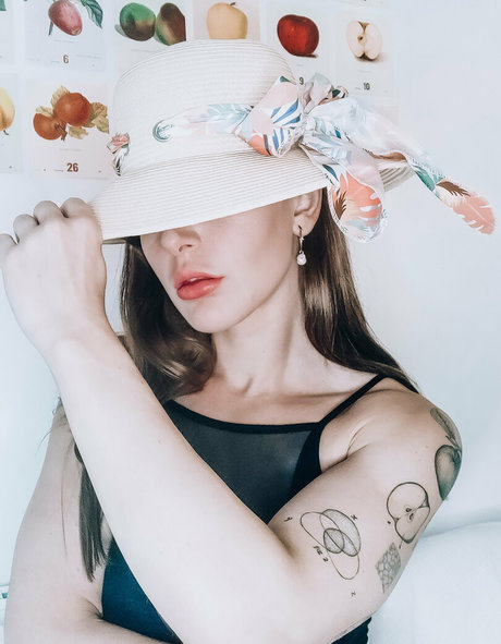 morsontologica 高品質のポルノスター ギャラリー