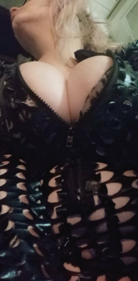 jennastarlightfree ホットスター 写真